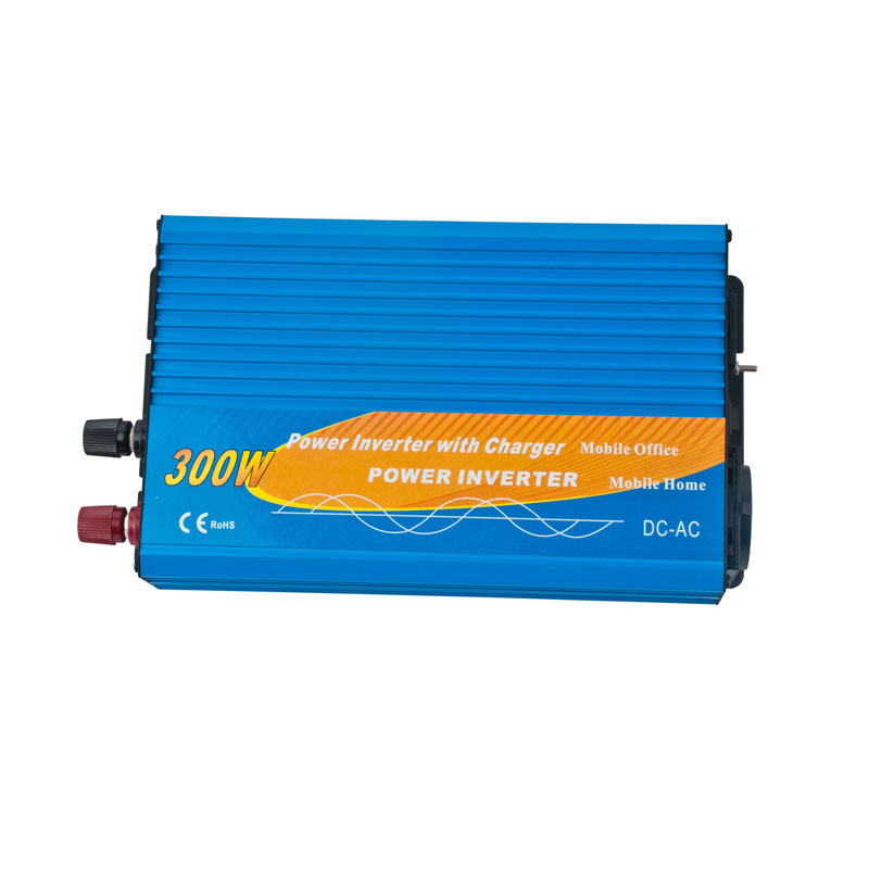 300w Inverter Dengan Pengisi Daya Baterai